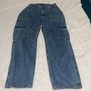 Cargo jeans with no holes